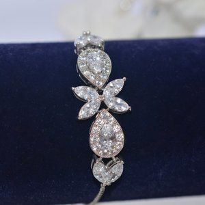 Silver Bracelet - Leaf Out